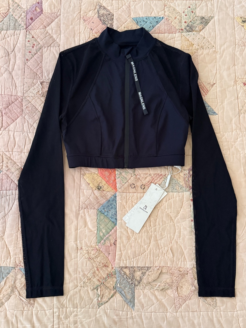 NWT Magnlens Cropped Zip Jacket | XS | Black | Mesh Sleeves